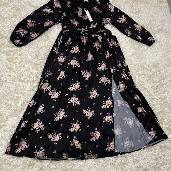 Pinch Women’s Black Satin Smoked Maxi Slit Floral Long Sleeve V Neck Dress Med - Picture 4 of 15